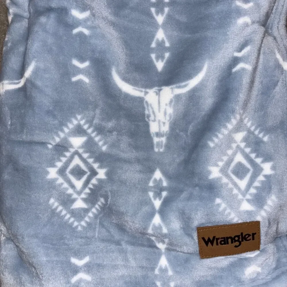 Wrangler Blue Steer Head Western Longhorn Aztec Throw Blanket 60x70 Cowboy Skull